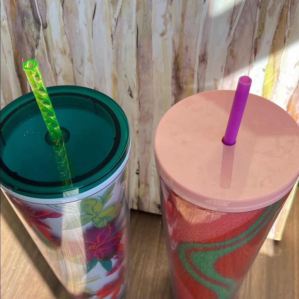 Two Starbucks tumblers with straws - Picture 2 of 6